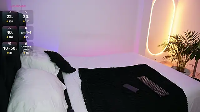 Snapshot of the_lucky_men__ chatting on March 2025 05:26:02 PM the lucky men online show from March 2025 05:26:02 PM