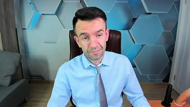 Snapshot of SteveTiger chatting on March 2026 03:23:01 AM SteveTiger online show from March 2026 03:23:01 AM