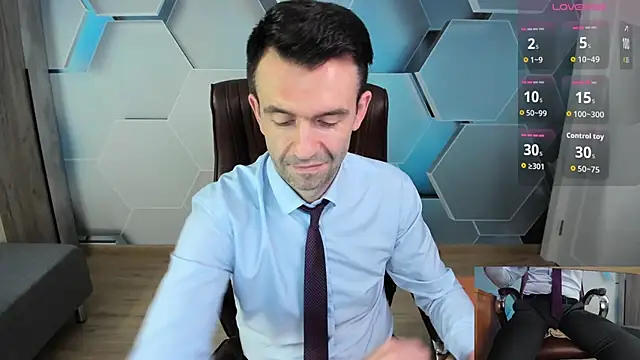 Snapshot of SteveTiger chatting on March 2026 03:35:02 PM SteveTiger online show from March 2026 03:35:02 PM