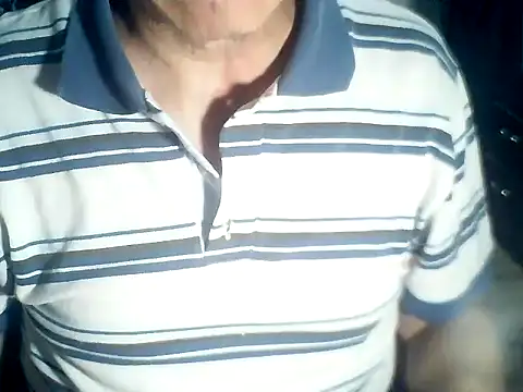 Snapshot of Latinjim29 chatting on December 2025 04:07:02 AM Latinjim29 online show from December 2025 04:07:02 AM