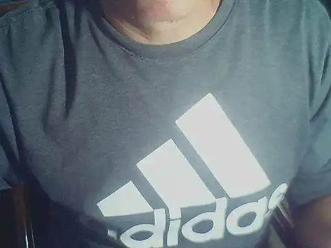 Snapshot of Latinjim29 chatting on January 2026 03:31:01 AM Latinjim29 online show from January 2026 03:31:01 AM