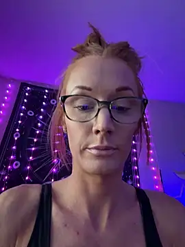 Snapshot of Lexi_Star chatting on April 2026 10:59:01 PM Lexi Star online show from April 2026 10:59:01 PM