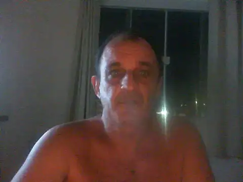 ConradinhoBR50 online show from April 2026 09:34:01 PM