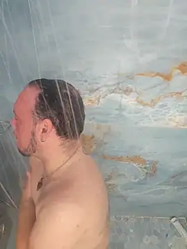 latinoflpr online show from January 2026 12:05:01 AM