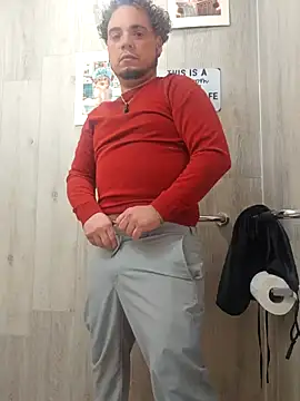 latinoflpr online show from February 2026 06:34:02 PM