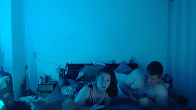 Naughtymilf7 online show from September 2025 09:03:02 PM