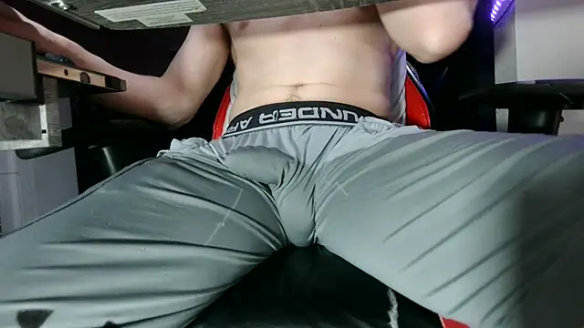 Snapshot of Dick_and_muscles chatting on July 2026 02:22:01 AM Dick and muscles online show from July 2026 02:22:01 AM