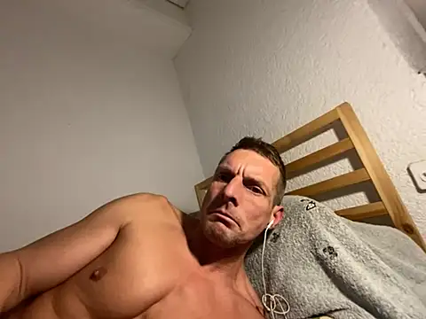 Goldmedall online show from February 2026 01:01:02 AM