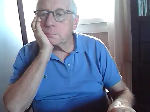 Snapshot of johnjohn622662 chatting on September 2025 03:44:01 PM johnjohn622662 online show from September 2025 03:44:01 PM