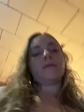 jaseyrae online show from February 2025 09:57:01 PM