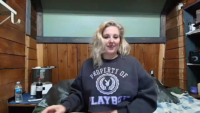 lisaxlovexxx online show from March 2026 03:05:01 PM