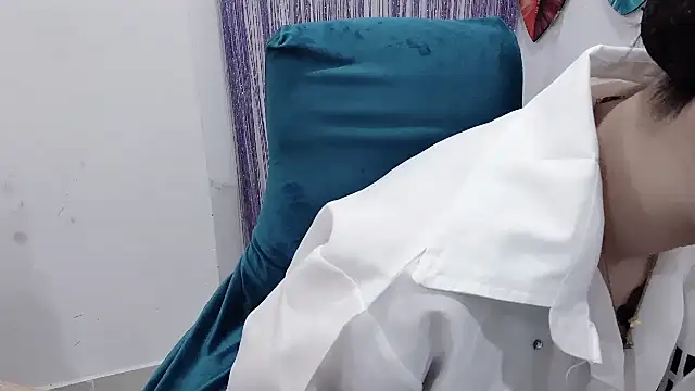 Aminababiew online show from April 2026 01:20:02 AM