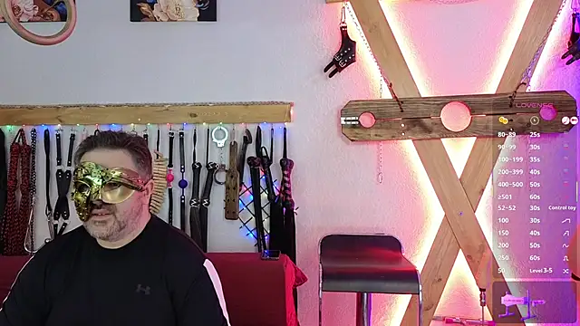 NoTabooGames online show from October 2025 07:00:01 PM