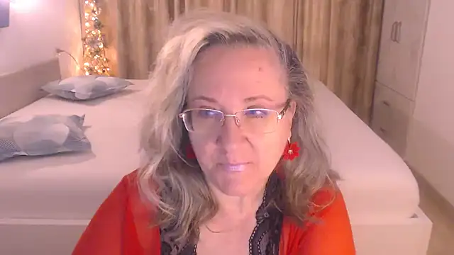 Snapshot of Raisshy chatting on May 2026 11:18:02 AM Raisshy online show from May 2026 11:18:02 AM