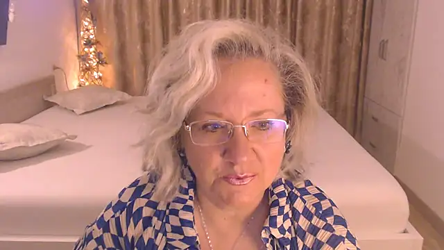 Snapshot of Raisshy chatting on July 2026 02:05:17 AM Raisshy online show from July 2026 02:05:17 AM
