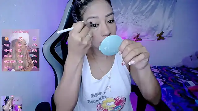 ninatiny online show from January 2026 11:56:01 AM