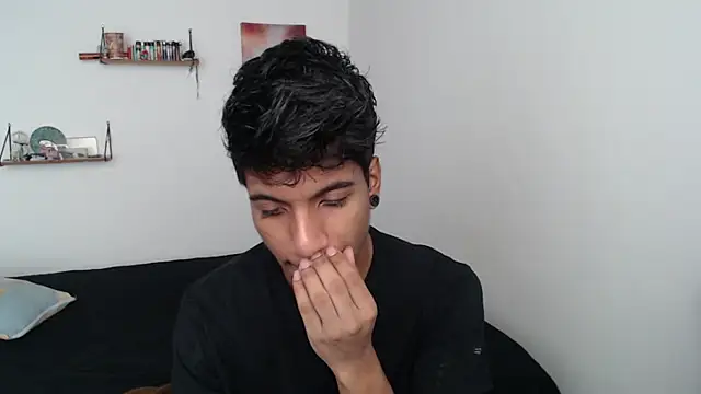 stevenosori online show from February 2025 03:54:02 PM