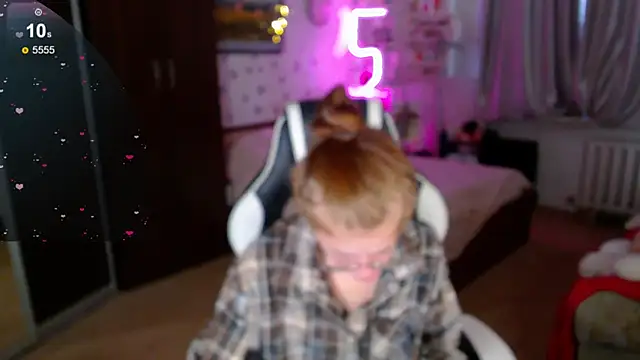 Kira honeyy online show from April 2026 11:47:02 AM