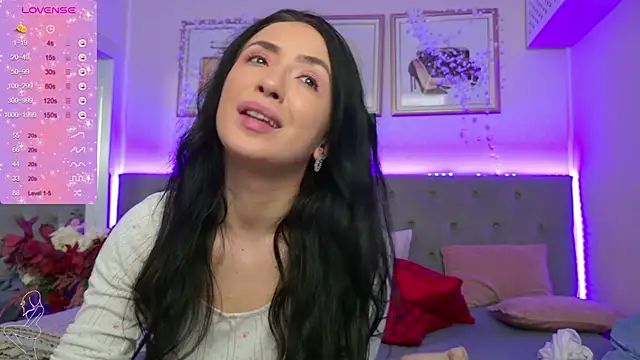 GlamKate online show from December 2025 04:39:02 AM