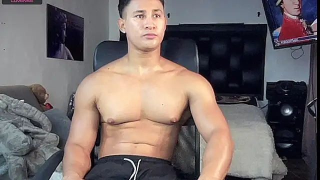 BenjaminCooperk online show from September 2025 07:38:01 PM