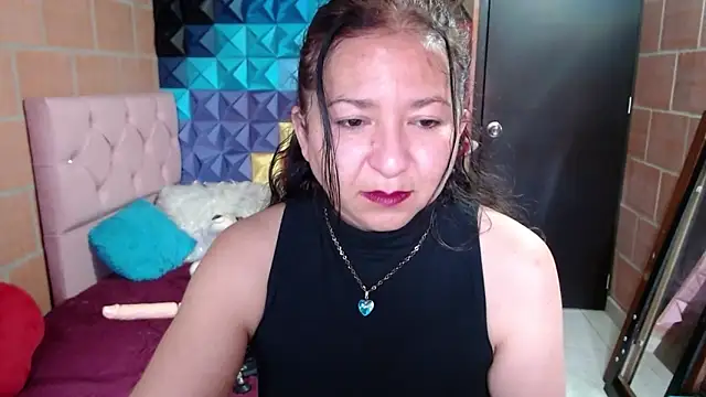 katifoxx online show from January 2025 06:01:02 PM