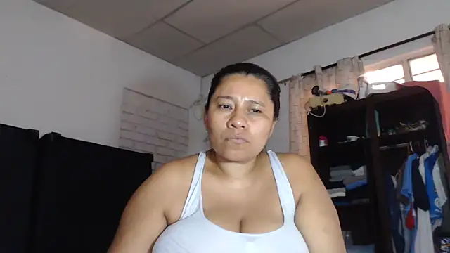 adrixxx38 online show from February 2026 09:54:01 PM