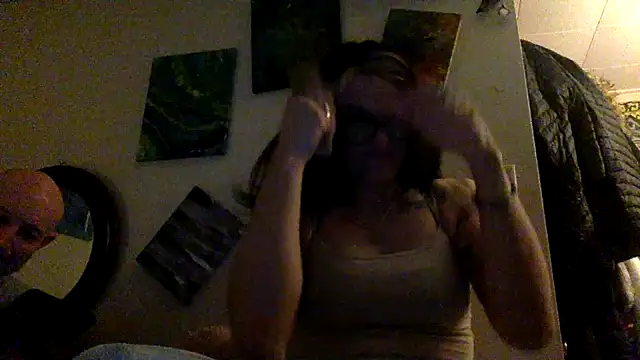 Snapshot of BLOSSOM_GIRL chatting on January 2025 11:32:02 AM BLOSSOM GIRL online show from January 2025 11:32:02 AM