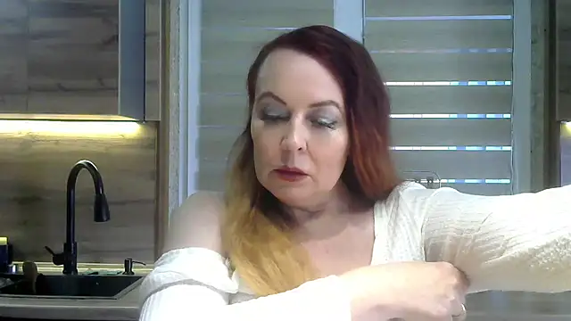 Snapshot of FreeMyFire chatting on February 2025 06:06:01 AM FreeMyFire online show from February 2025 06:06:01 AM