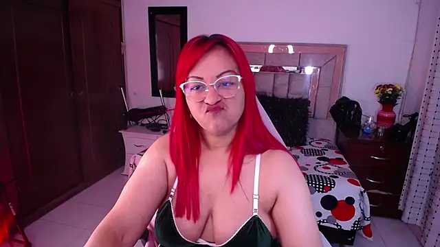 Snapshot of salomecastro_ chatting on February 2025 01:23:02 AM salomecastro online show from February 2025 01:23:02 AM