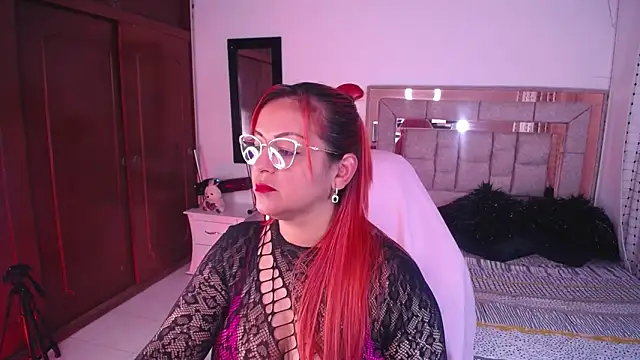 Snapshot of salomecastro_ chatting on March 2025 11:59:02 PM salomecastro online show from March 2025 11:59:02 PM