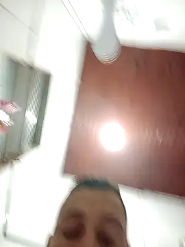 AzureKnee online show from March 2026 09:38:02 PM