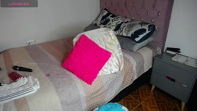 cristin doll  online show from February 2025 05:30:02 PM