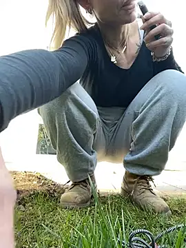 Etwas neugierig online show from March 2026 09:50:01 AM