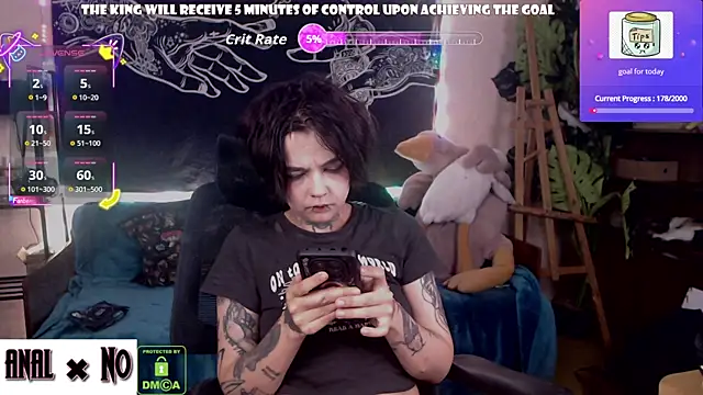 Snapshot of Dark__Elf chatting on June 2026 09:19:02 PM Dark Elf online show from June 2026 09:19:02 PM