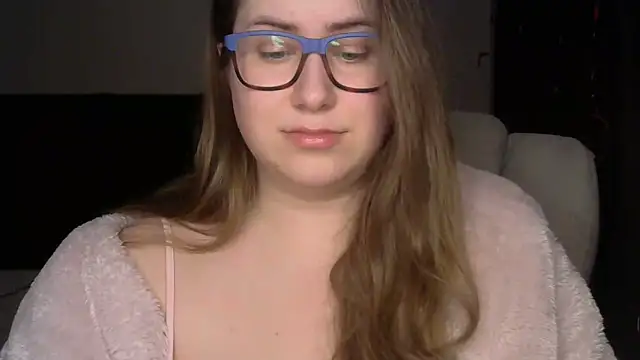 SeasonalSomeone online show from February 2026 10:39:02 PM