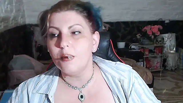 Snapshot of piticaforever chatting on July 2026 10:50:01 AM piticaforever online show from July 2026 10:50:01 AM