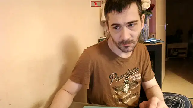 Snapshot of Ethangay chatting on April 2026 09:32:02 AM Ethangay online show from April 2026 09:32:02 AM