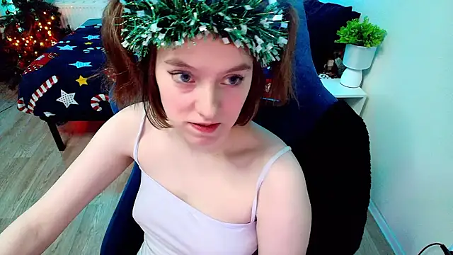 CranberryHot online show from February 2026 02:49:02 PM