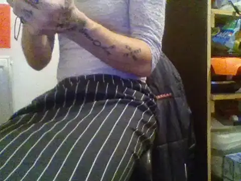 Snapshot of Myckeul chatting on October 2025 02:31:02 AM Myckeul online show from October 2025 02:31:02 AM