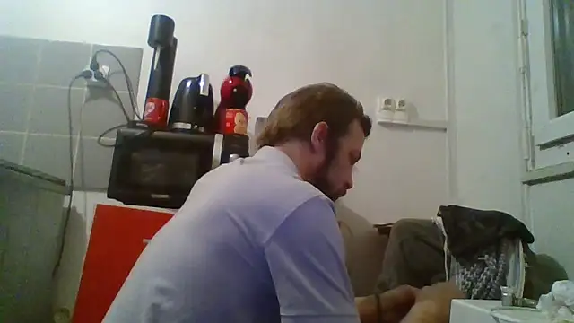 Snapshot of Myckeul chatting on February 2026 01:10:02 AM Myckeul online show from February 2026 01:10:02 AM