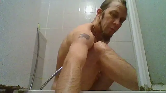 Snapshot of Myckeul chatting on February 2026 09:22:01 PM Myckeul online show from February 2026 09:22:01 PM