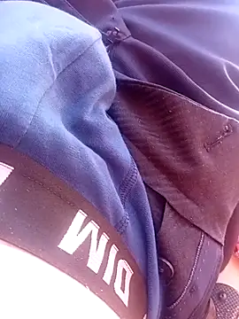 Snapshot of Myckeul chatting on April 2026 03:09:01 PM Myckeul online show from April 2026 03:09:01 PM