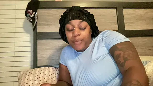 Creamesensation online show from October 2025 11:49:02 AM