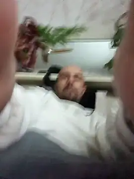 spidrman8 online show from February 2026 11:37:01 AM