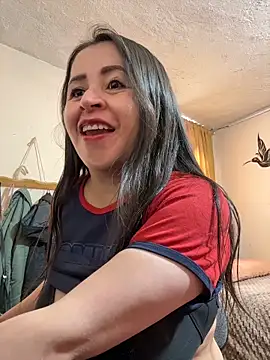 Snapshot of latinfemale chatting on June 2026 09:06:02 PM latinfemale online show from June 2026 09:06:02 PM