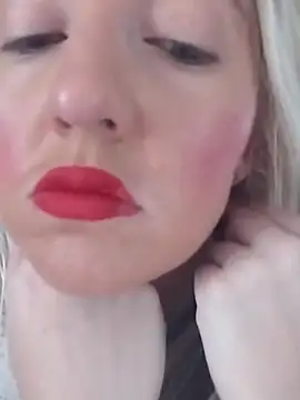 Snapshot of Mllesha74000 chatting on November 2025 01:02:01 PM Mllesha74000 online show from November 2025 01:02:01 PM