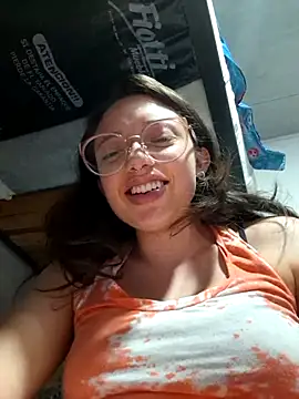 Snapshot of linda-schmidt chatting on July 2026 02:27:02 AM linda-schmidt online show from July 2026 02:27:02 AM