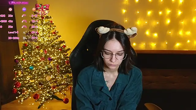 Snapshot of alyssa_sweet chatting on December 2024 09:39:02 AM alyssa sweet online show from December 2024 09:39:02 AM