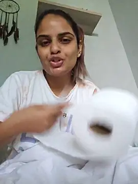 Snapshot of DirtySnowball69 chatting on May 2026 07:47:02 AM DirtySnowball69 online show from May 2026 07:47:02 AM