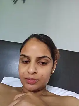 Snapshot of DirtySnowball69 chatting on May 2026 08:11:02 AM DirtySnowball69 online show from May 2026 08:11:02 AM